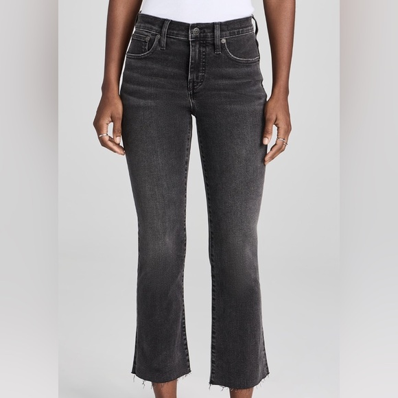 Madewell Cali Demi- Boot Jeans in Washed Black. Chewed hem edition. Size 24S. - Picture 2 of 16